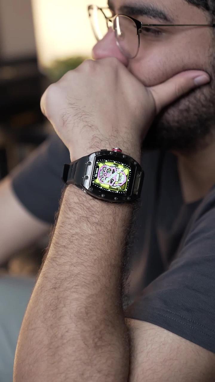 Green Lion Carlos Santos Smart Watch