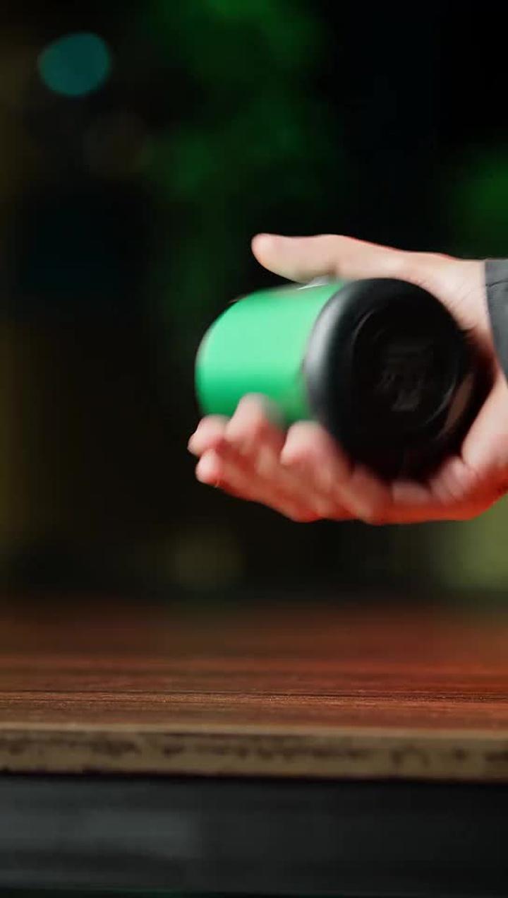 Green Lion Mini Bakhour 2 with Off Protection Mechanism, High-Quality Incense Burner, 2000mAh Battery Capacity, 10-15 Times of Operation, Compact & Portable Design, Type-C Charging Port