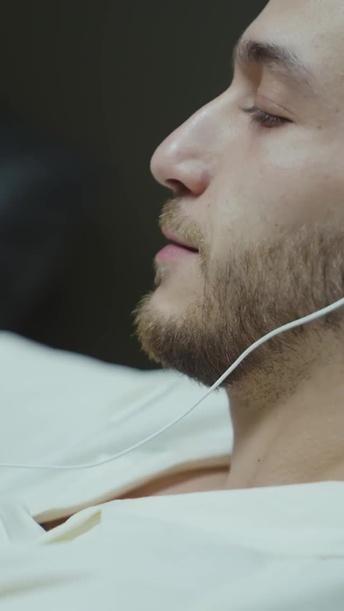 Porodo Soundtec Stereo Earphones with Type-C Connector, High-Clarify Microphone, ABS Material, 120 cm Tangle Free Cable - White