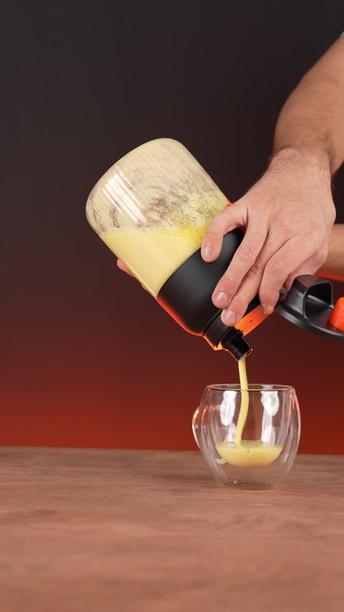 Porodo Lifestyle Blend & Sip Portable Blender with 12 Stainless Steel Blades, Powerful and Efficient, IPX6 Water Proof, Quick Prep Time, 1L Maximum Capacity & 500mL Mixing Capacity